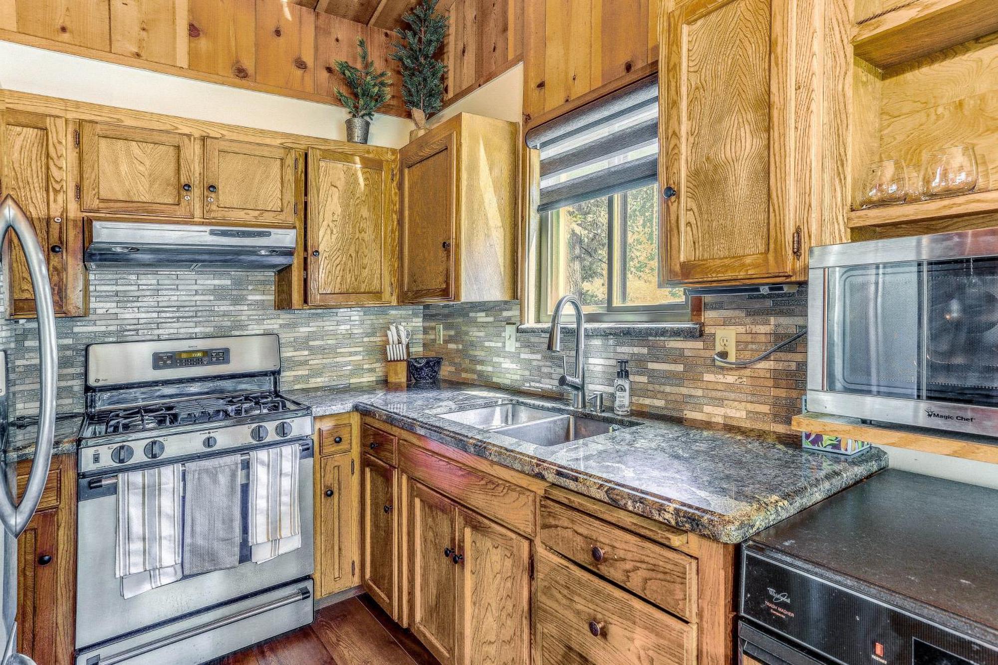 Cozy Bears Hideaway Cabin About 3 Mi To Shaver Lake! Eksteriør billede